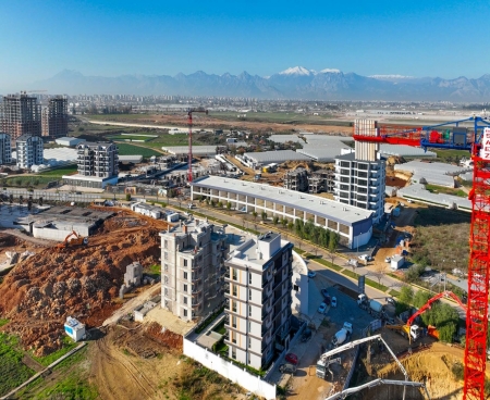 Новая готовая квартира в комплексе в Алтынташе.