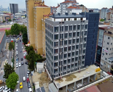 1+1 Flat Suitable for Investment in Beylikdüzü Center