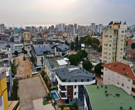 FLATS WITH VARIOUS LOCATIONAL PLANS IN A NEW COMPLEX IN LARA