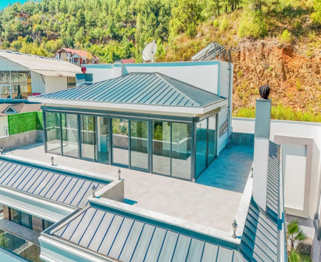 Luxury villa in Alanya Tepe